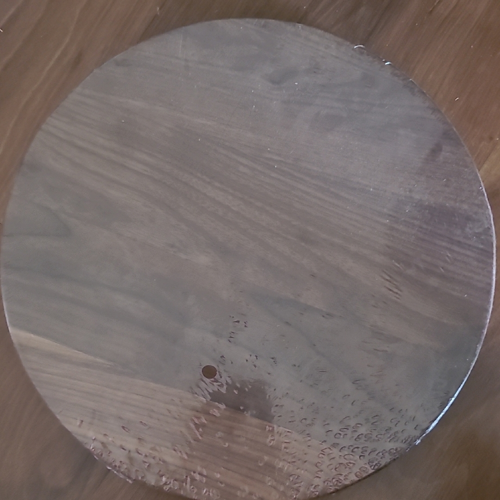 Walnut Round Wooden Cutting Board